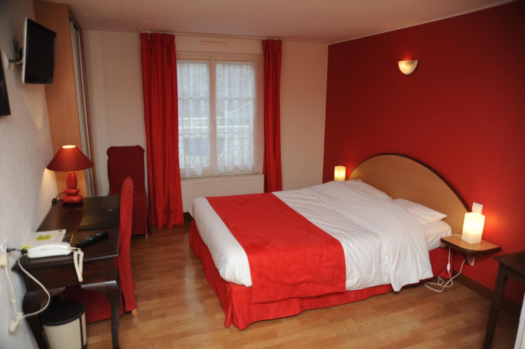 Logis - Hotel Restaurant L'Ecu De France Malesherbes Ngoại thất bức ảnh